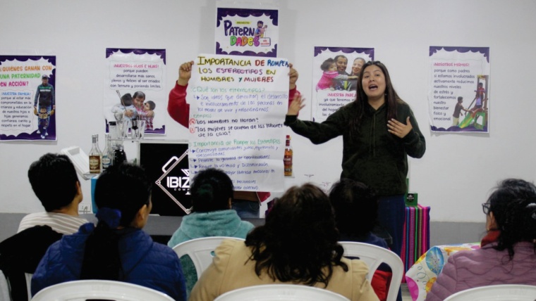 Paternidades sin prejuicios: Rompiendo estereotipos para construir paternidades presentes en Villa El Salvador